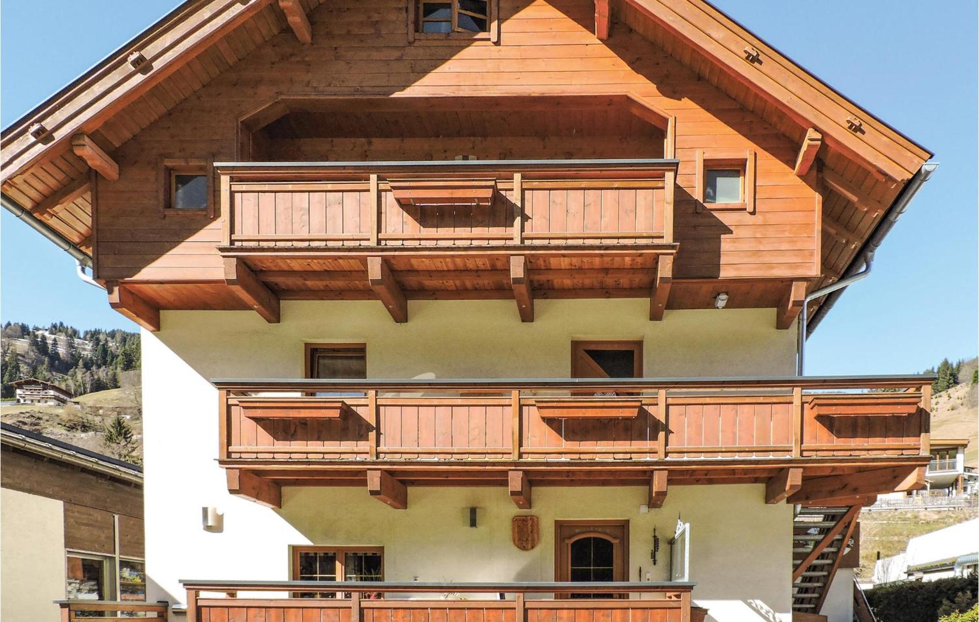 Two-Bedroom Apartment In Viehhofen Extérieur photo